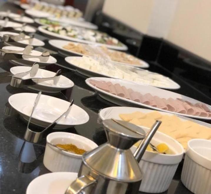 M Platinum Hotel Medina Kültér fotó